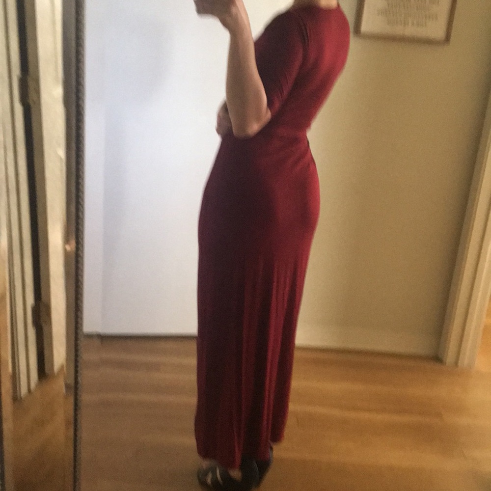 ❤️💕High Slit Maxi Dress💕❤️ - Picture 2 of 2